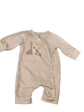 0-1 Month Shein Beige Giraffe Print Baby One-Piece